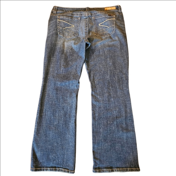 Seven Mid-Rise Dark Wash Bootcut Jeans Size 20W - Picture 2 of 13